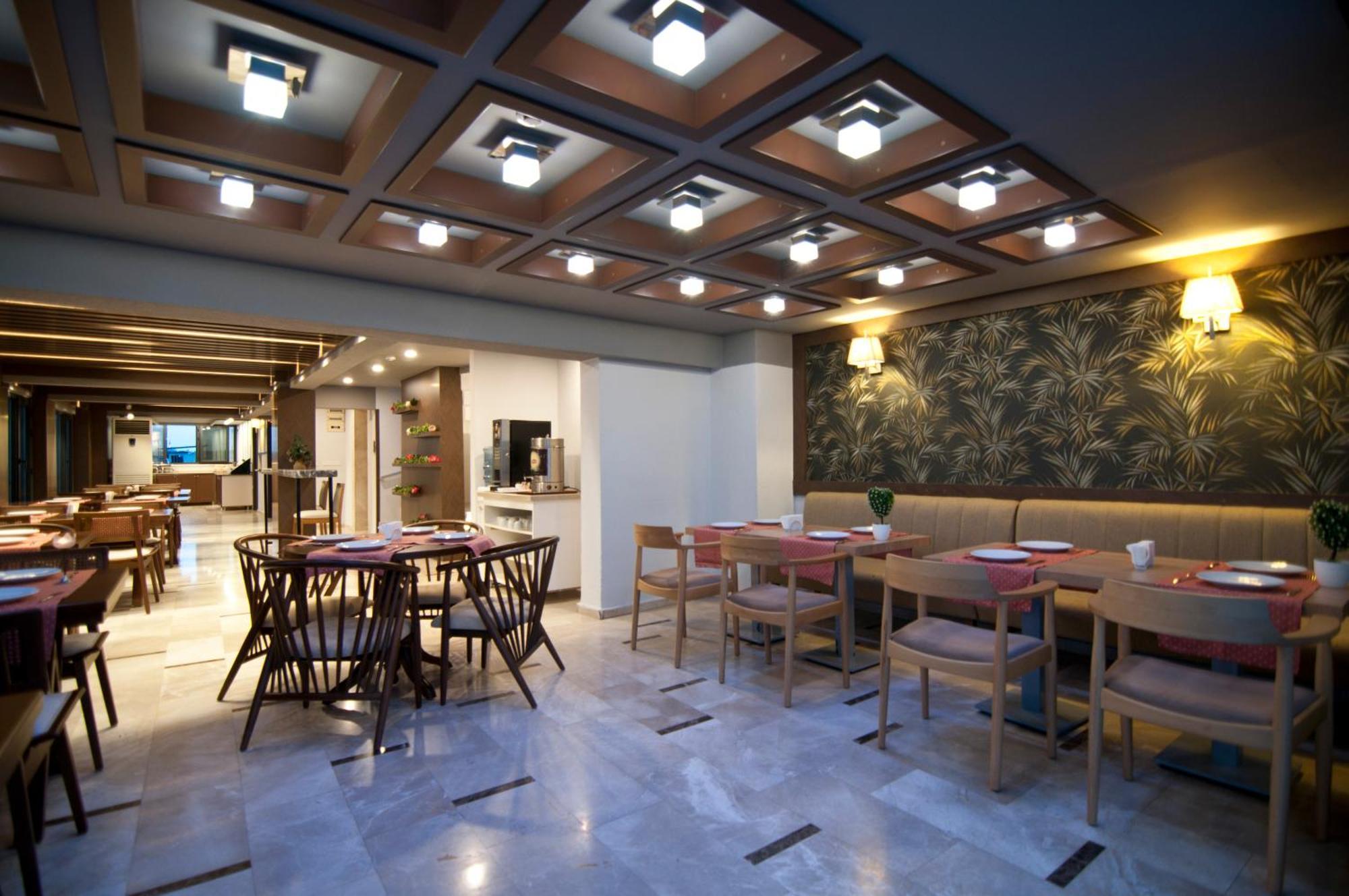 Royce Hotel — Fotoğraflar 2
